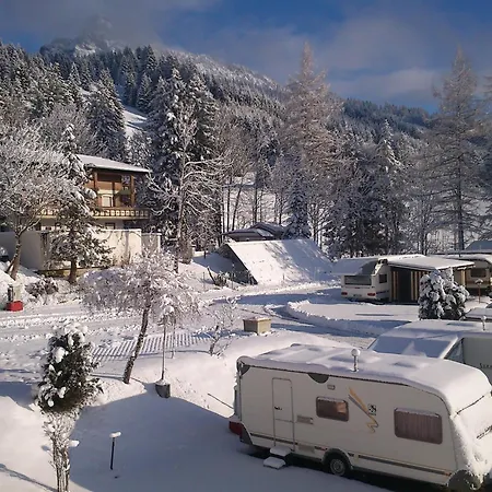 Alpenwelt Tannheimer Tal - Farbennest Mit Fruehstueck Teekueche Appartement